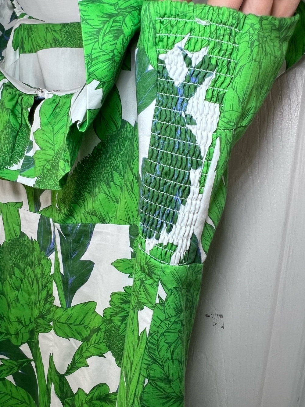 Hyacinth House Green Dandelion Floral Off-The Shoulder Giselle Dress Size M - Picture 7 of 15